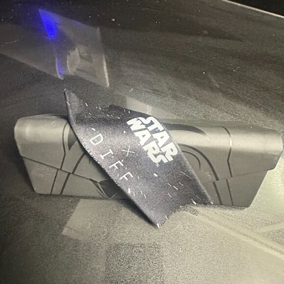 DIFF Star Wars Darth Vader Designer - Picture 10 of 13